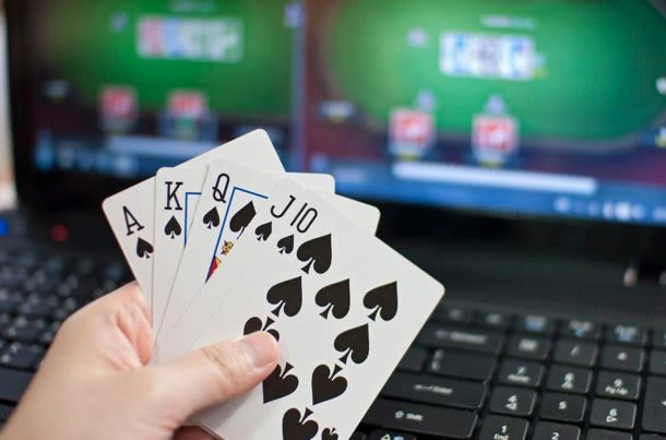 cursos-gratis-de-poker